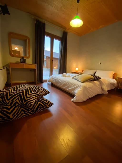 Orino Livadi Mount Villa IV Arachova Exteriör bild